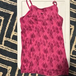 Nike < racer back workout tank top